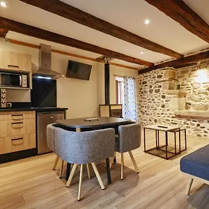  Vakantiehuis Jolie Maison Deux Et Canape-lit #au Coeur Du Village#